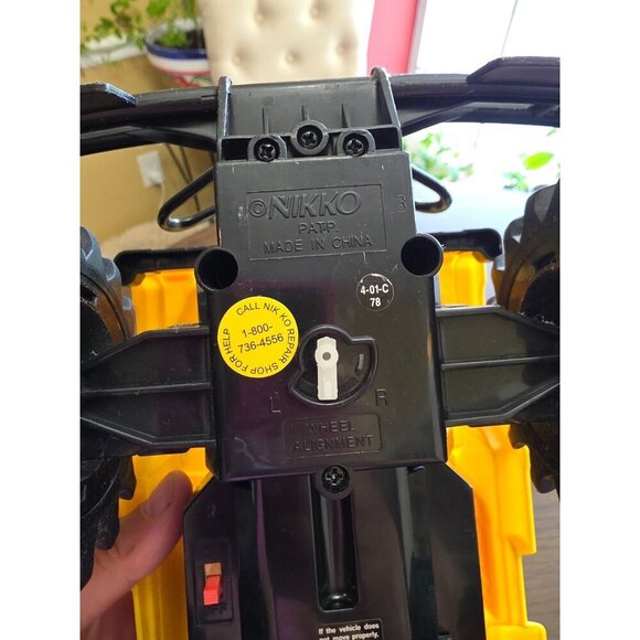 Nikko Vintage 90s Jeep Wrangler Rubicon Remote Control R/C Vehicle Car W/ Remote - Picture 8 of 16